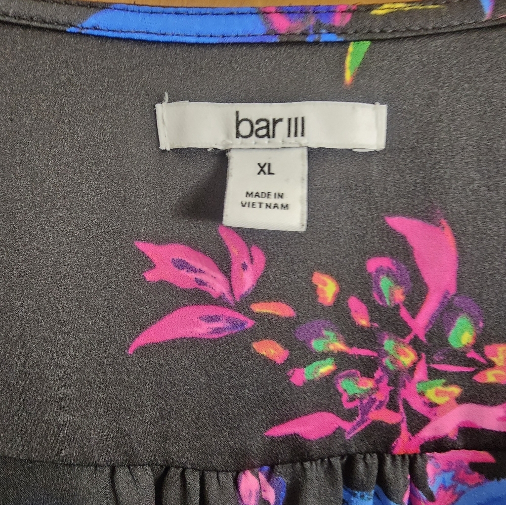 Bar III womens xl floral short sleeve blouse top shirt blue black pink - Picture 5 of 11